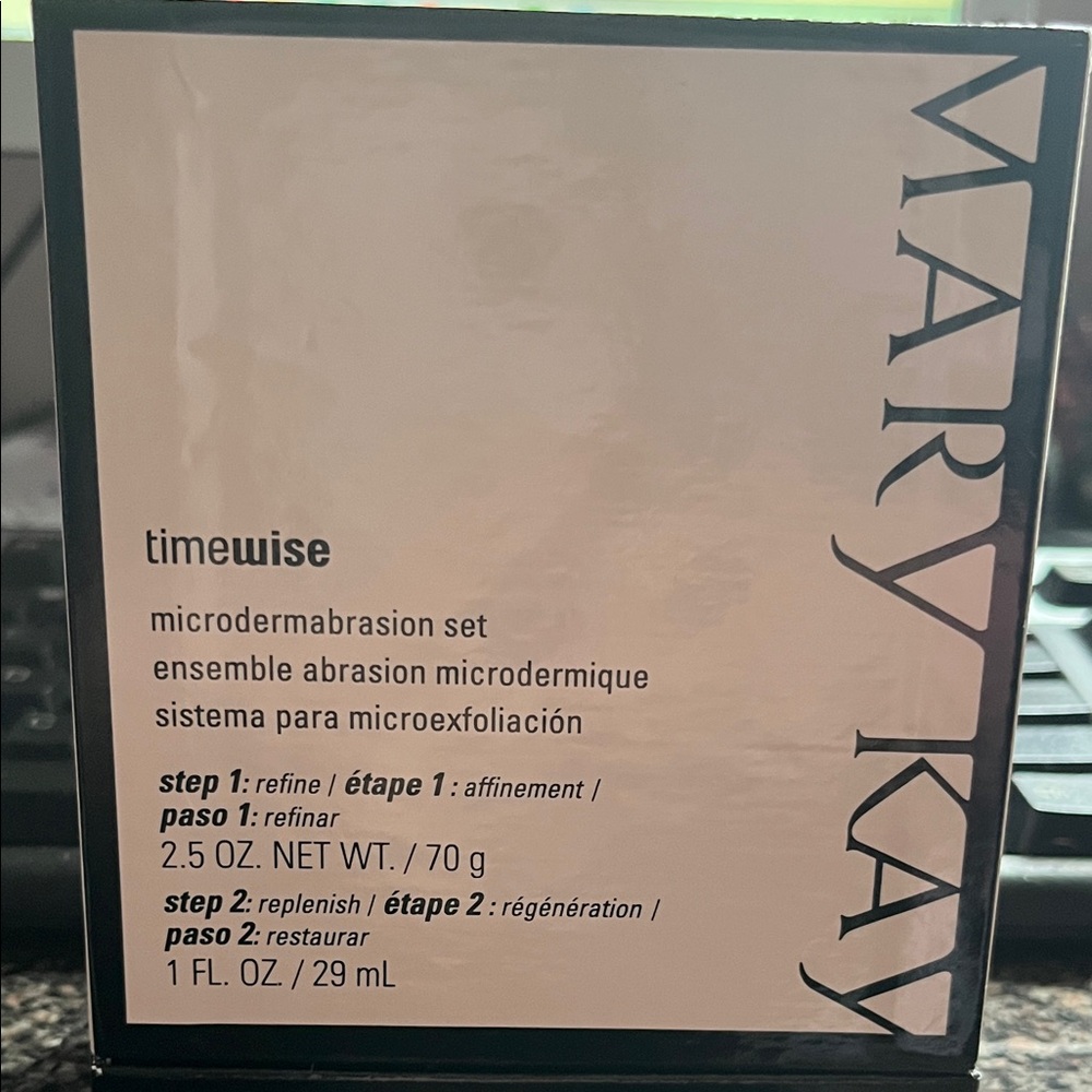 Mary Kay Timewise Microdermabrasion Set, Full Size, NEW